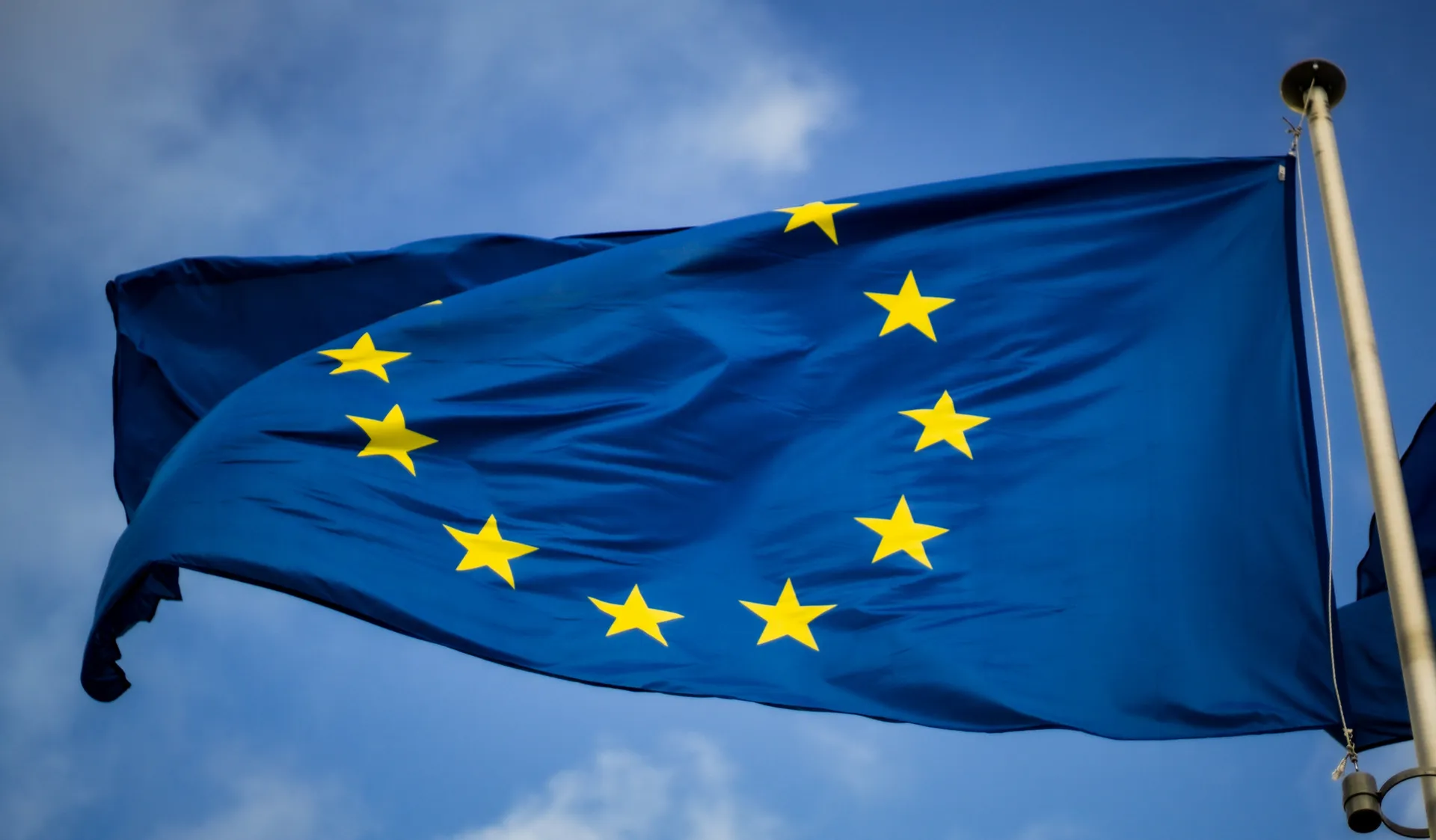 The EU's Contradictory Narratives on China