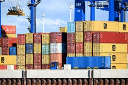 EU port and containers