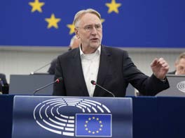 Bernd Lange speaking in EU Parliament