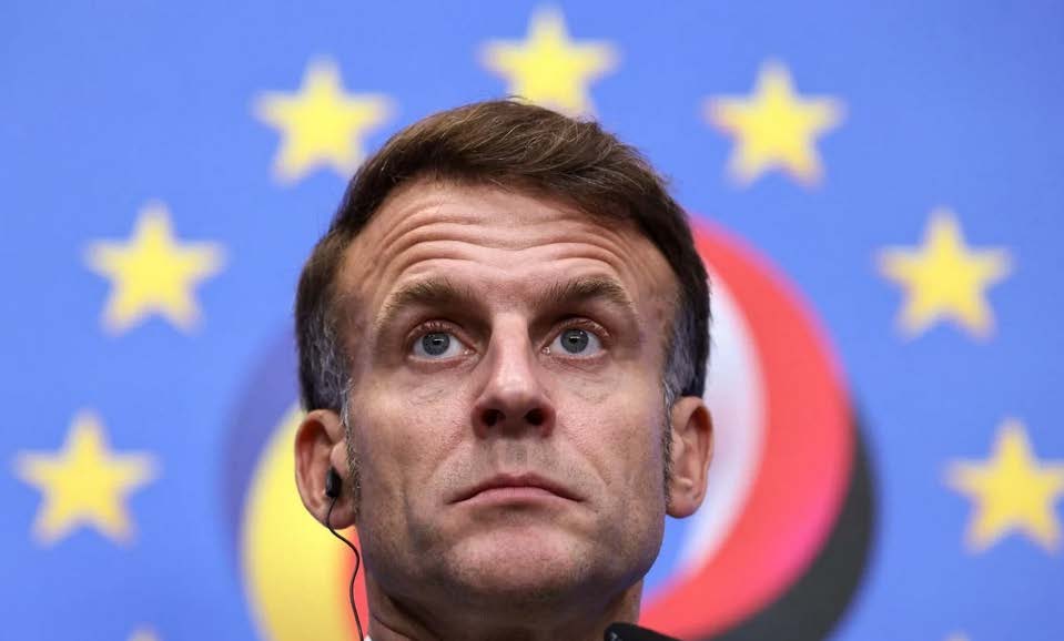 Emmanuel Macron EU background