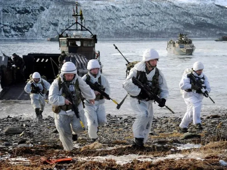 Reconnaissance aircraft